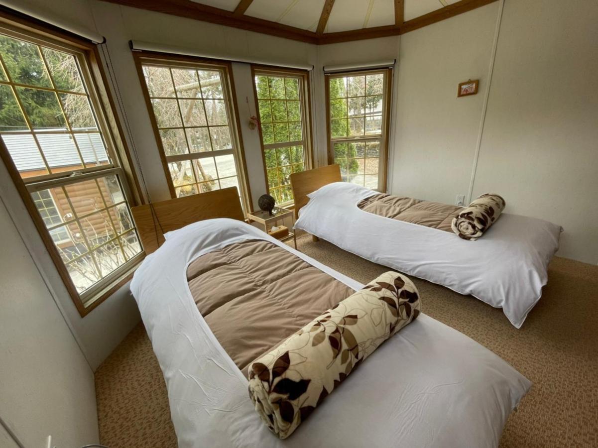Hakuba Canadian Lodge Esterno foto