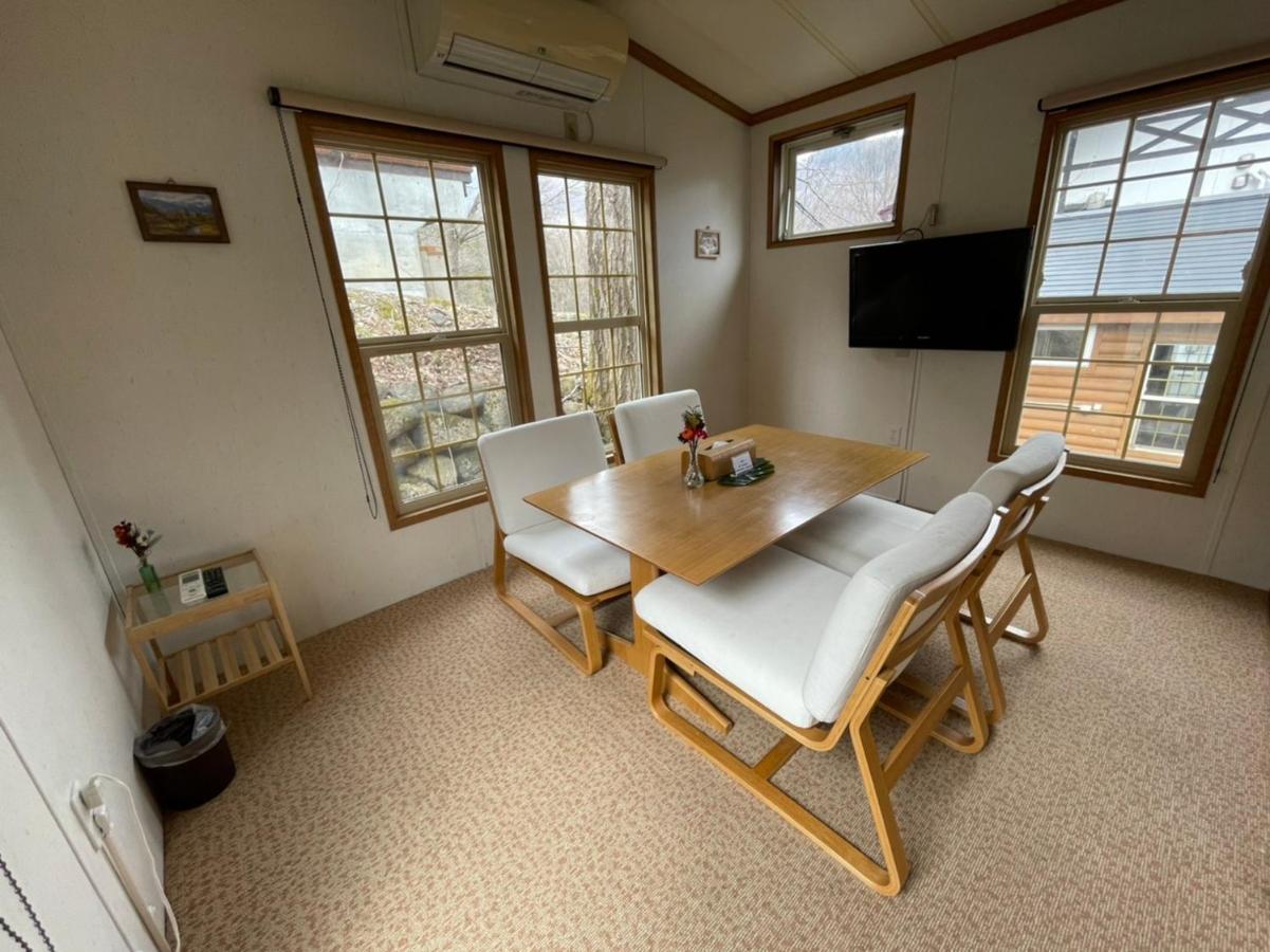 Hakuba Canadian Lodge Esterno foto