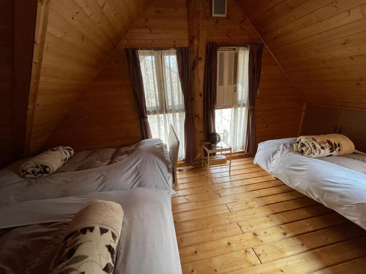 Hakuba Canadian Lodge Esterno foto