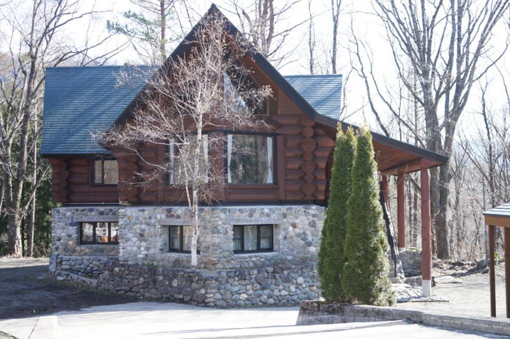 Hakuba Canadian Lodge Esterno foto