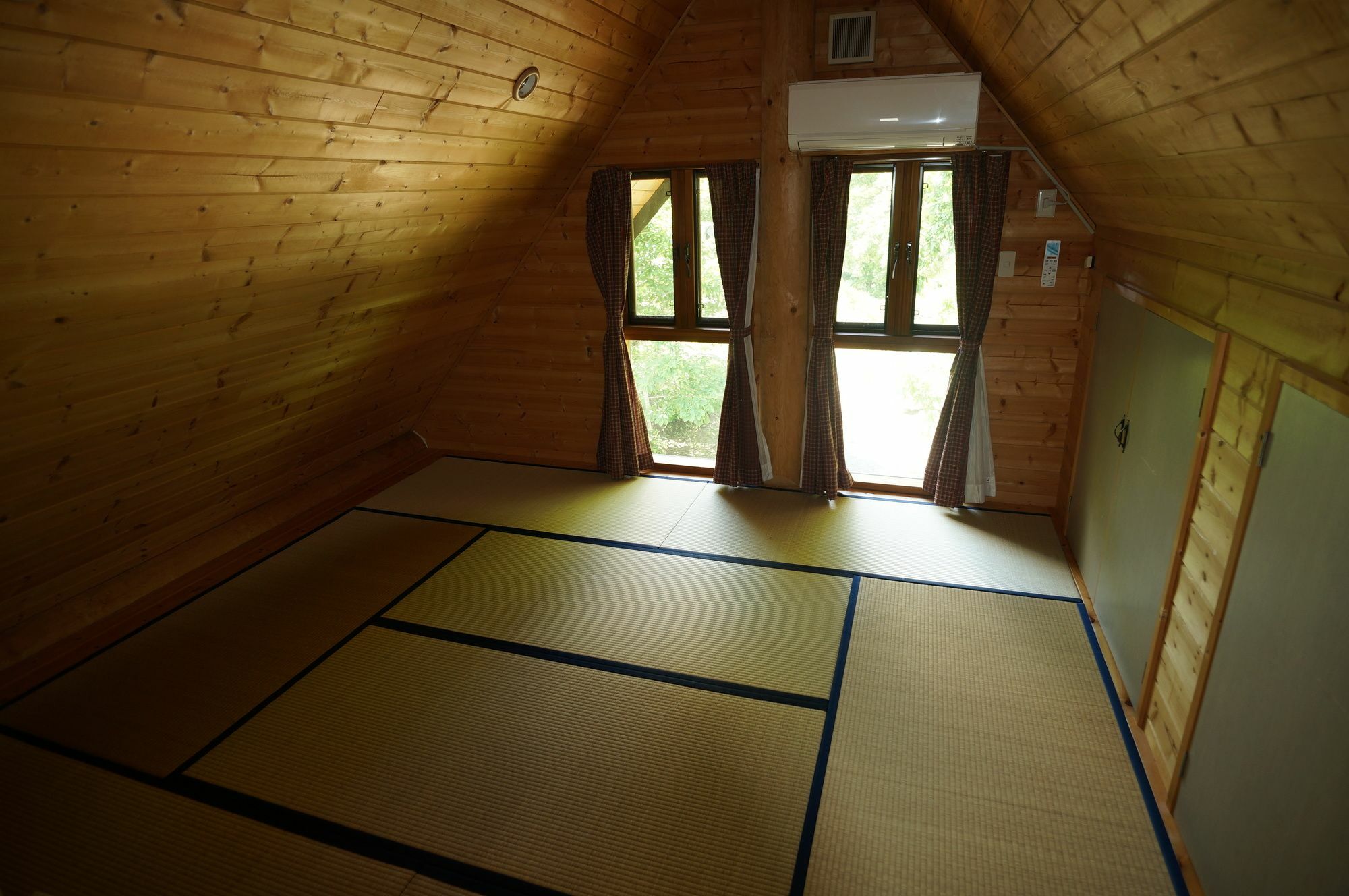 Hakuba Canadian Lodge Esterno foto